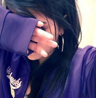 Hidden Face Stylish Girl DP