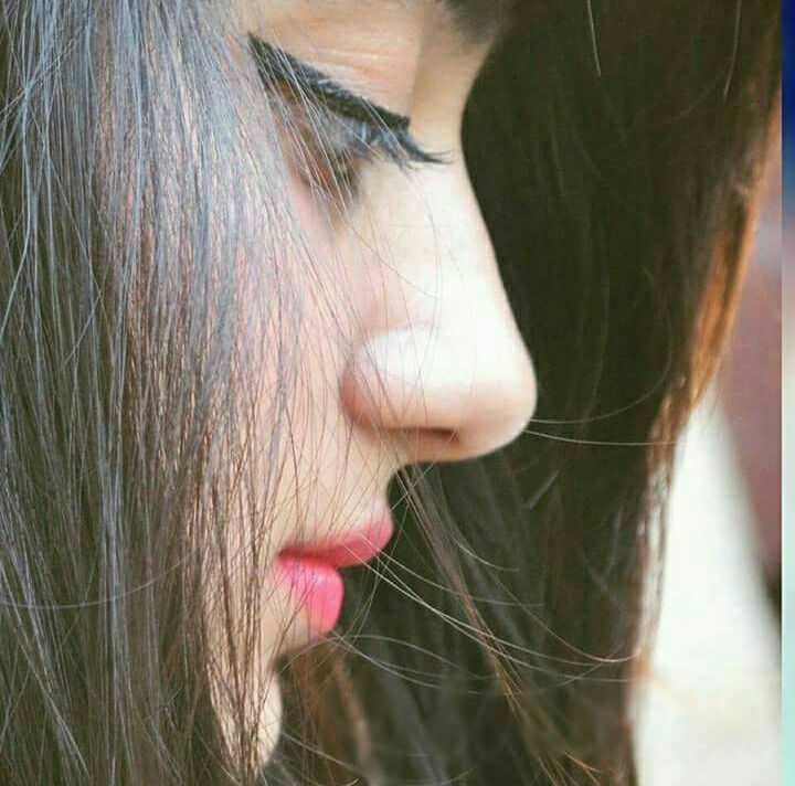 Shy Girl Dp